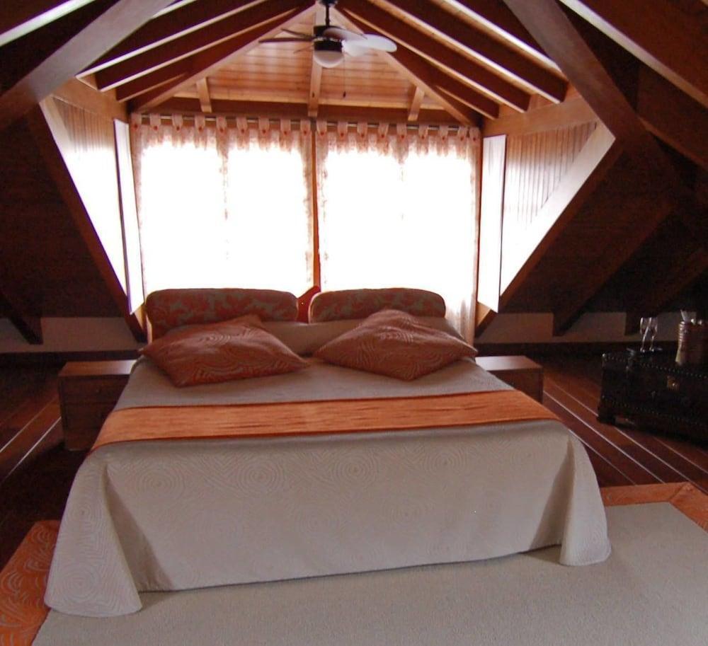 El Mirador De Fuentes Del Narcea Hotel Monco Bagian luar foto